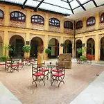 Hotel Alcazar De La Reina